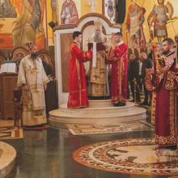 Епископи Јоаникије и Методије богослужили у храму Васкрсења Христовог у Подгорици