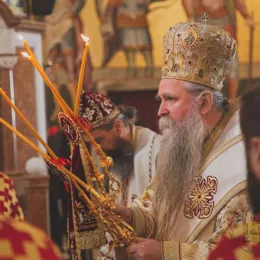 Епископи Јоаникије и Методије богослужили у храму Васкрсења Христовог у Подгорици