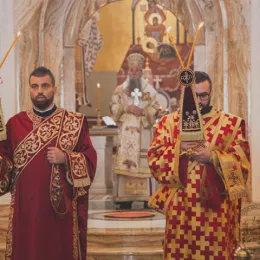 Епископи Јоаникије и Методије богослужили у храму Васкрсења Христовог у Подгорици