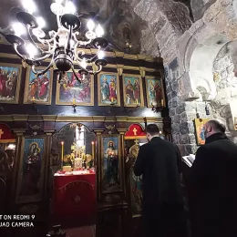 Литургија у цркви Светих Апостола Петра и Павла у Бијелом Пољу 