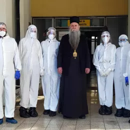 Епископ Јоаникије посјетио обољелог умировљеног Епископа Атанасија