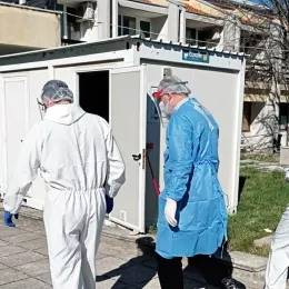 Епископ Јоаникије посјетио обољелог умировљеног Епископа Атанасија