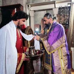 Владика Методије богослужио у Ђурђевим Ступовима