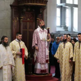 Преосвећени Епископ Методије служио Литургију у никшићкој Саборној цркви