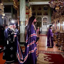 Владика Методије началствовао Литургијом у светогорском манастиру Светог Пантелејмона