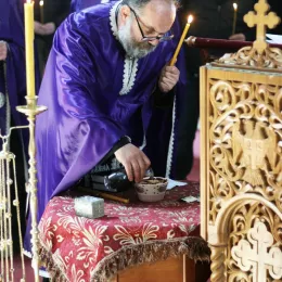 У никшићкој Саборној цркви служен парастос невиним жртвама НАТО агресије на СРЈ