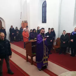 Литургија Пређеосвећених Дарова у Драговој Луци