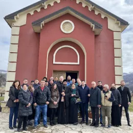 Епископ Методије у Саборном храму у Мојковцу