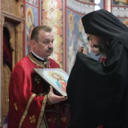 Епископ Методије у Саборном храму у Мојковцу