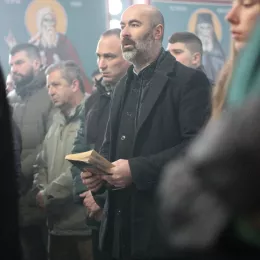 Епископ Методије у Саборном храму у Мојковцу