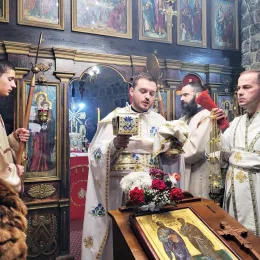 Литургија на месопусну недјељу у цркви Светих Апостола Петра и Павла