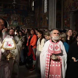 Света архијерејска Литургија и Парастос блаженопочившем Владики Атанасију