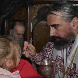 Архијерејска литургија у Острогу