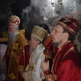 Архијерејска литургија у Острогу