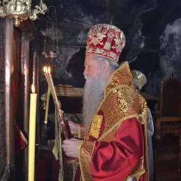 Архијерејска литургија у Острогу