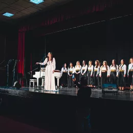 Владика Иларион на добротворној вечери, у Беранама