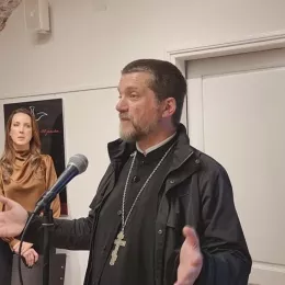 Изложба "Божија књига на 100 језика"