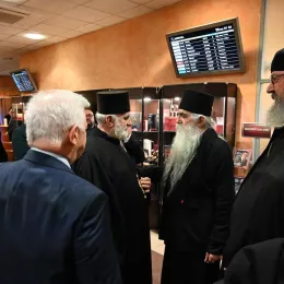 Патријарх српски Порфирије допутовао у Москву