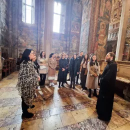 Група вјерника из Никшића посјетила светиње Косова и Метохије