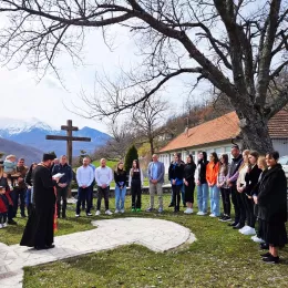 Саборно крштење у цркви у Велици