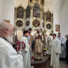 Литургију у Павином Пољу служио Епископ г. Методије