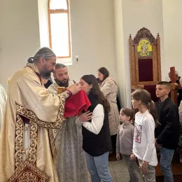 Литургију у Павином Пољу служио Епископ г. Методије