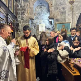 Литургија у недјељу у цркви Светих апостола Петра и Павла