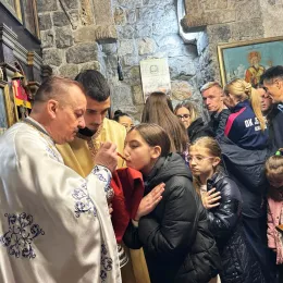 Литургија у недјељу у цркви Светих апостола Петра и Павла