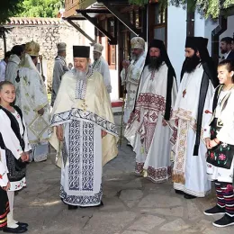 Саборна архијерејска Литургија у Пећкој Патријаршији