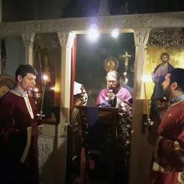 Велико бденије на Велики четвртак у манастиру Ђурђеви Ступови