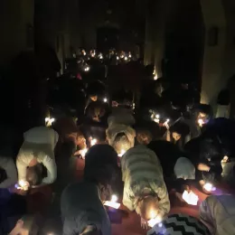 Велико бденије на Велики четвртак у манастиру Ђурђеви Ступови