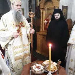 Литургија у манастиру Ђурђеви Ступови