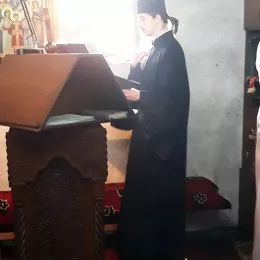 Епископ Јоаникије на Велики четвртак служио у Ђурђевим Ступовима