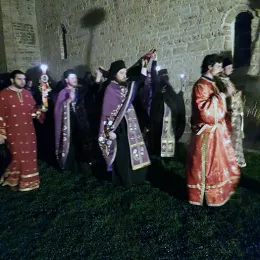 Изношење плаштанице у Ђурђевим Ступовима