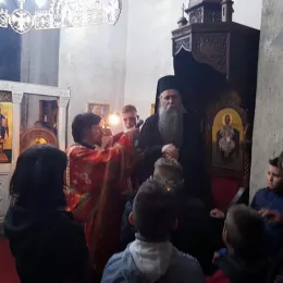 Изношење плаштанице у Ђурђевим Ступовима