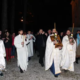 Васкршња поноћна Литургија у никшићком Саборном храму