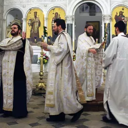 Васкршња поноћна Литургија у никшићком Саборном храму