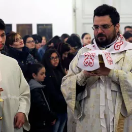 Васкршња поноћна Литургија у никшићком Саборном храму