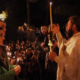 Васкршња поноћна Литургија у никшићком Саборном храму