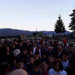 Васкршње вечерње у селу Лужац