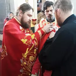 Велика субота и Благовјести молитвено прослављени у Ђурђевим Ступовима