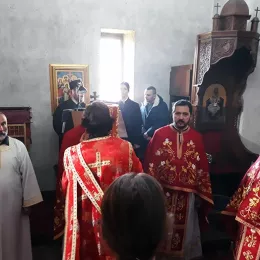 Велика субота и Благовјести молитвено прослављени у Ђурђевим Ступовима