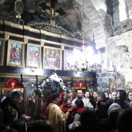 Епископ Јоаникије на празник Цвијети служио у Саборној цркви Светих Петра и Павла у Бијелом Пољу