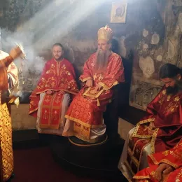 Велики четвртак у манастиру Ђурђеви Ступови