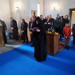 Литургија пређеосвећених дарова у манастиру Мајсторовина