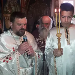 Литургијско сабрање у храму Светог Јована Крститеља у Стрешевини