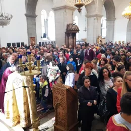 Цвијети прослављене у Никшићу