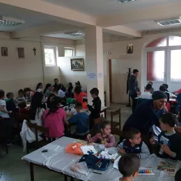 Радост полазника школе вјеронауке у Никшићу