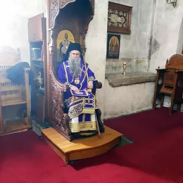 Епископ Јоаникије служио Литургију пређеосвећених дарова у Ђурђевим Ступовима