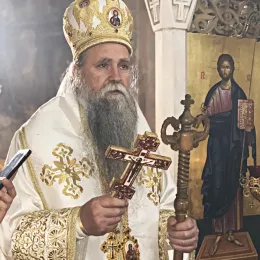 Епископ Јоаникије на Томину недјељу богослужио у Ђурђевим Ступовима